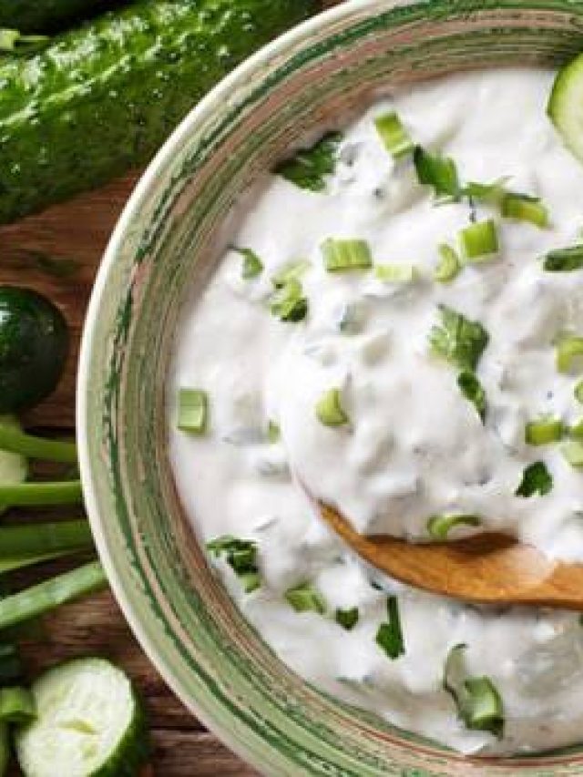 दही कुंकबर सैलेड रेसिपी (Dahi Cucumber Salad Recipe)